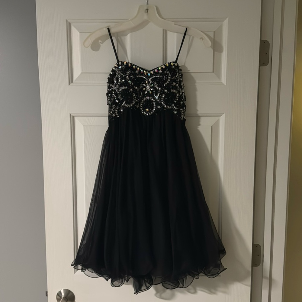Blondie Nites Black & Silver Strapless Homecoming Dress Size 1